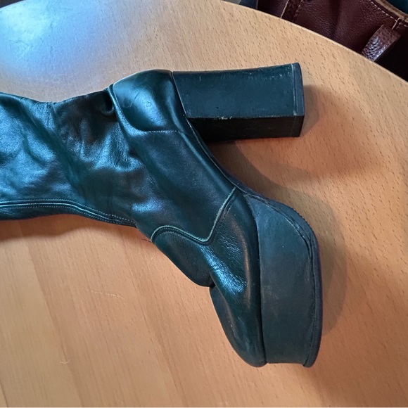 1970s Vintage Leather Platform Boots - Picture 3 of 5